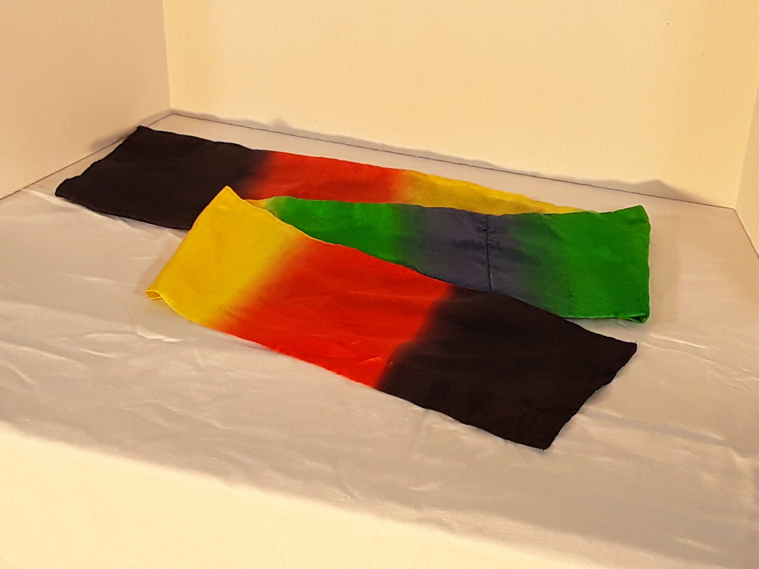 ColorChangingStreamer-scaled